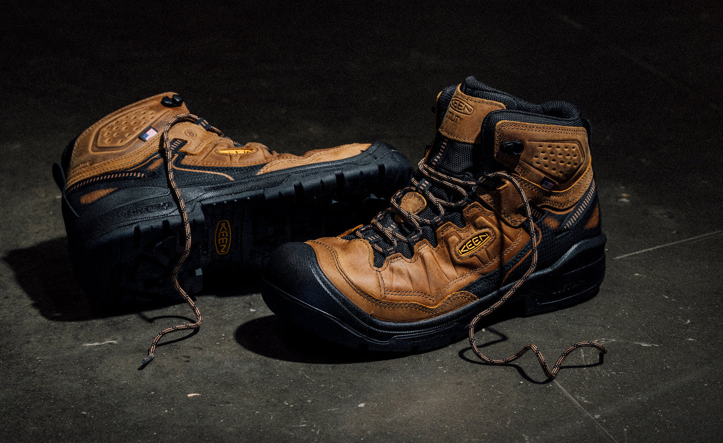 Keen Men's Targhee IV Waterproof Work Boot (Soft Toe) Belgian/Black