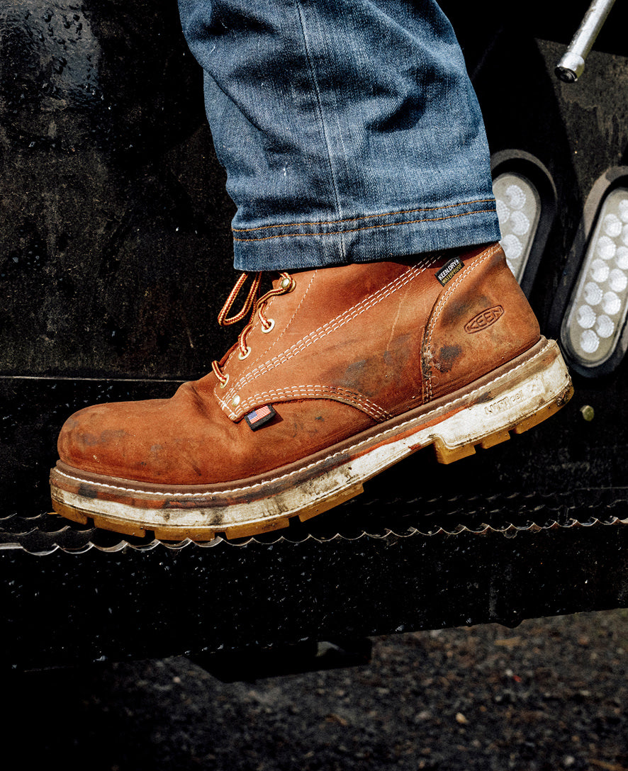 Keen Men's Liberty 6" Waterproof 90° Heel Boot (Soft Toe) Bombay Brown/Gum