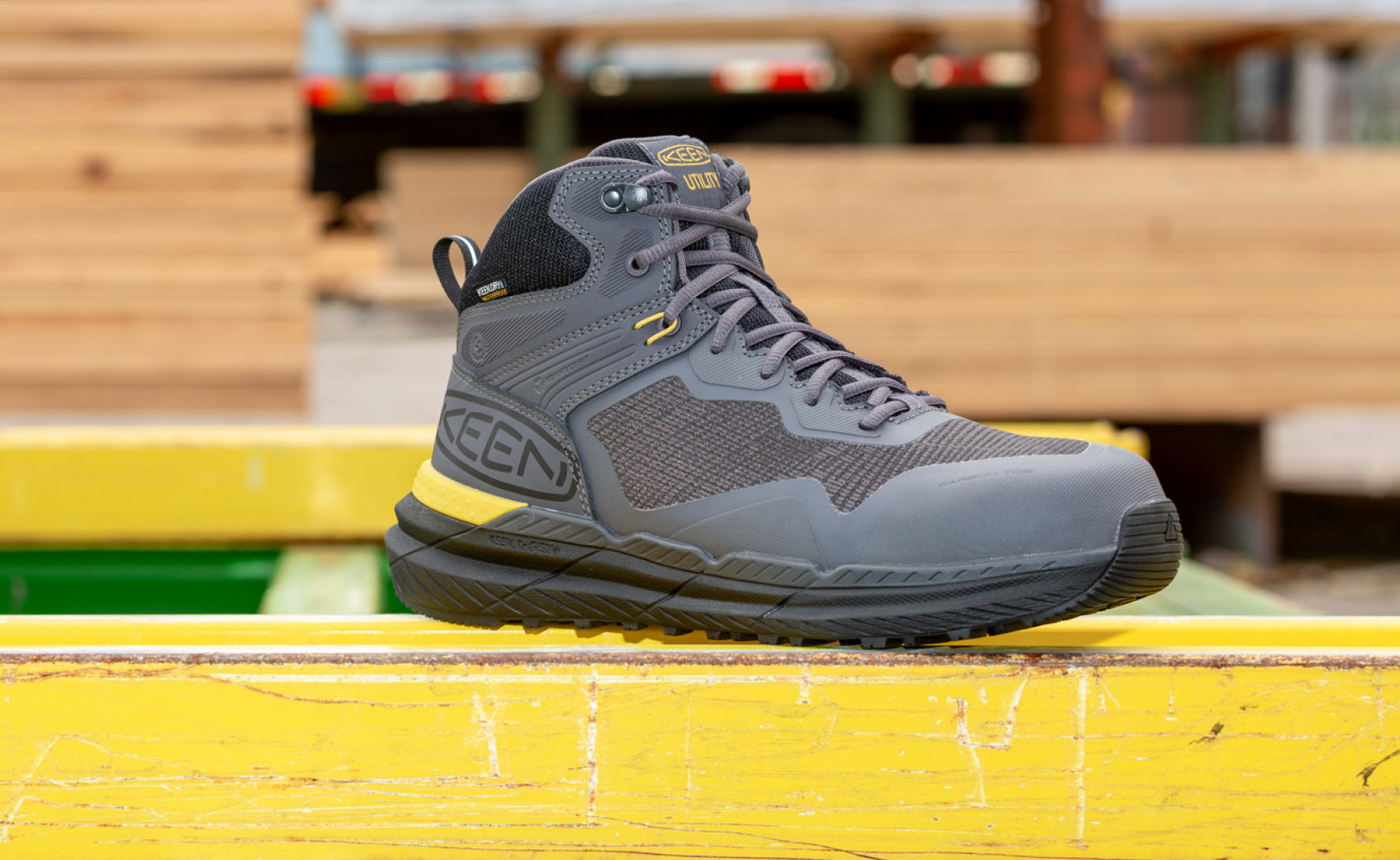 Keen Men's Synchro Waterproof Work Boot (Carbon Toe) Magnet/Black