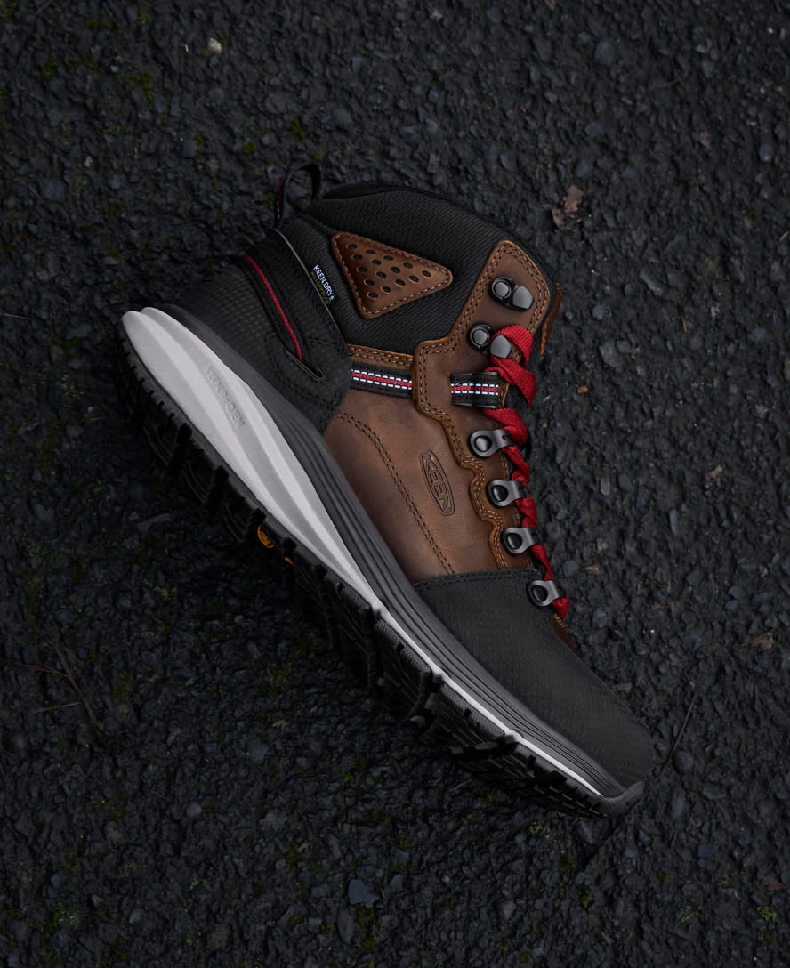 Keen Men's Red Hook Waterproof Boot (Carbon Toe) Tobacco/Black
