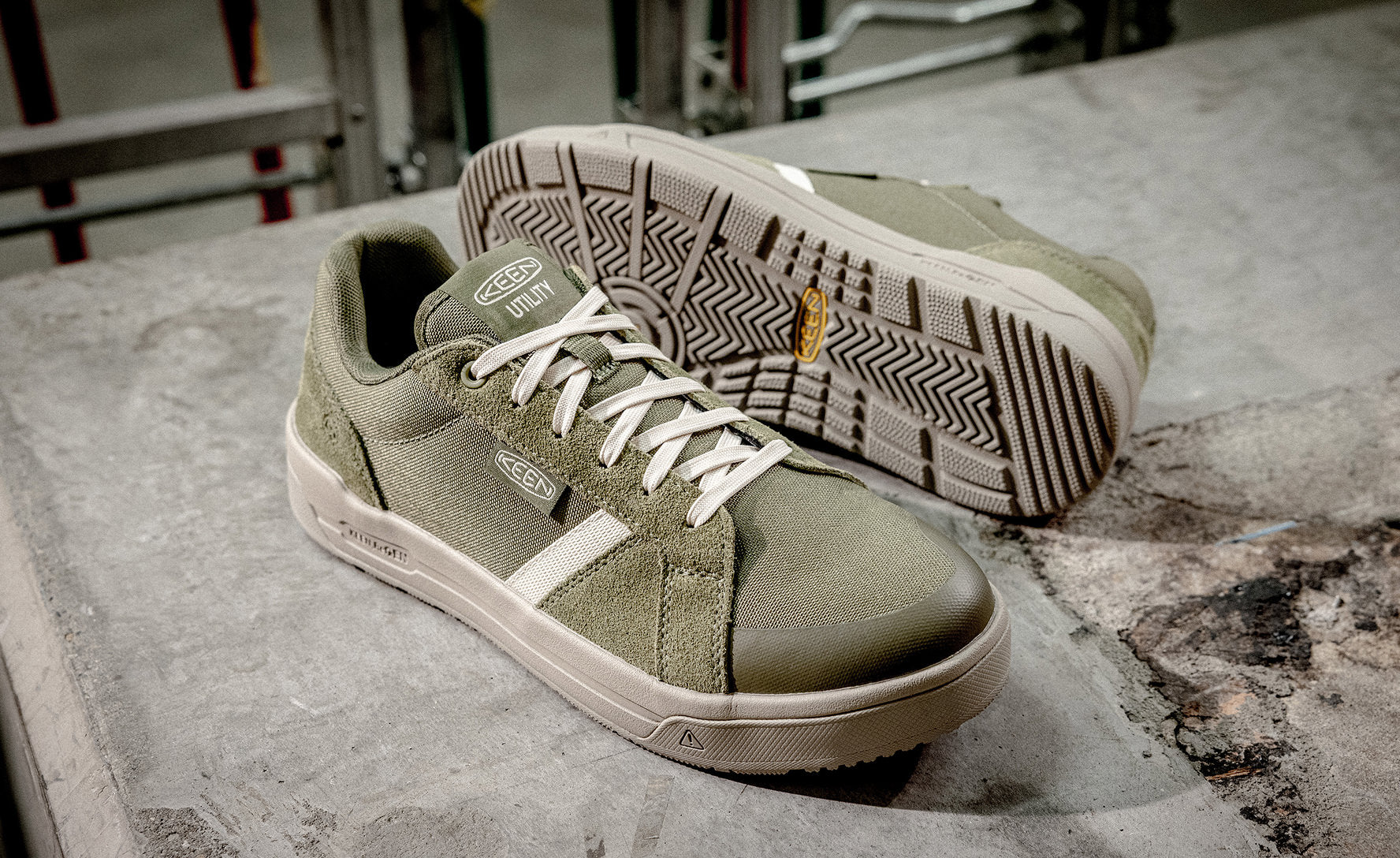 Keen Men's Kenton Work Shoe (Soft Toe) Winter Moss/Birch