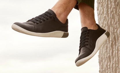 Keen Men's KNX Leather Sneaker Black/Star White