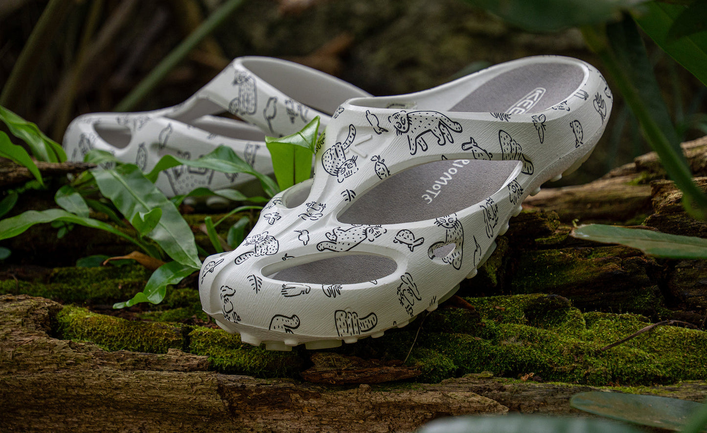 Keen All Gender Shanti Arts Clog x Us 4 IRIOMOTE Us 4 Iriomote