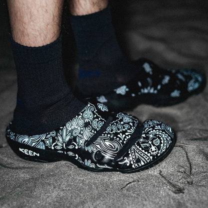 Keen Men's Yogui Arts Clog x Hide and Seek H&S Black
