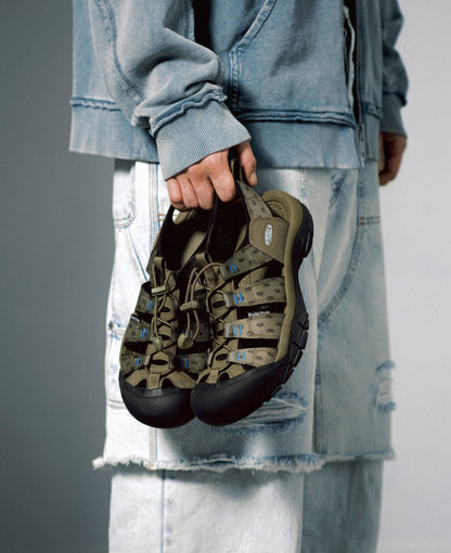 Keen Men's Newport Retro Sandal x Études Studio Etudes Olive