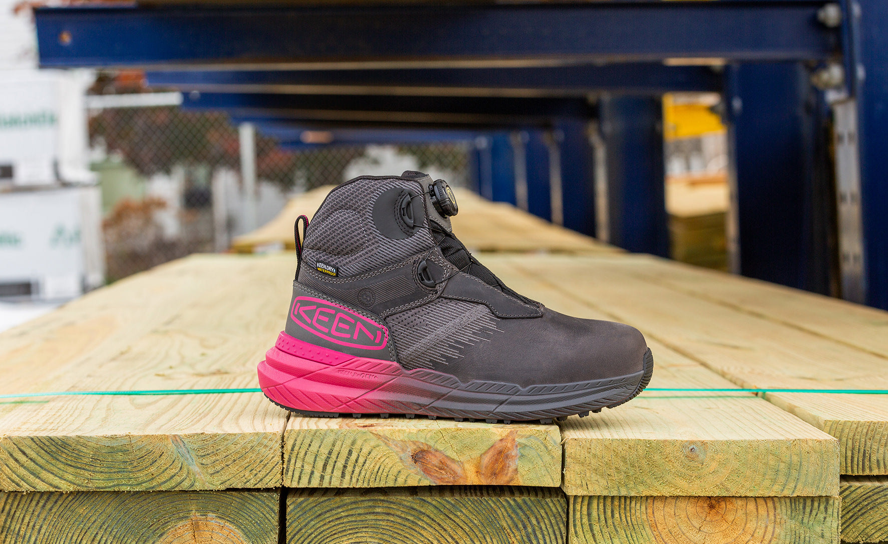 Keen Women's Snapline RF Waterproof Boot (Carbon Toe) Magnet/Black