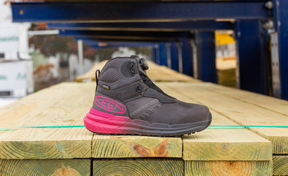 Keen Women's Snapline RF Waterproof Boot (Carbon Toe) Magnet/Black