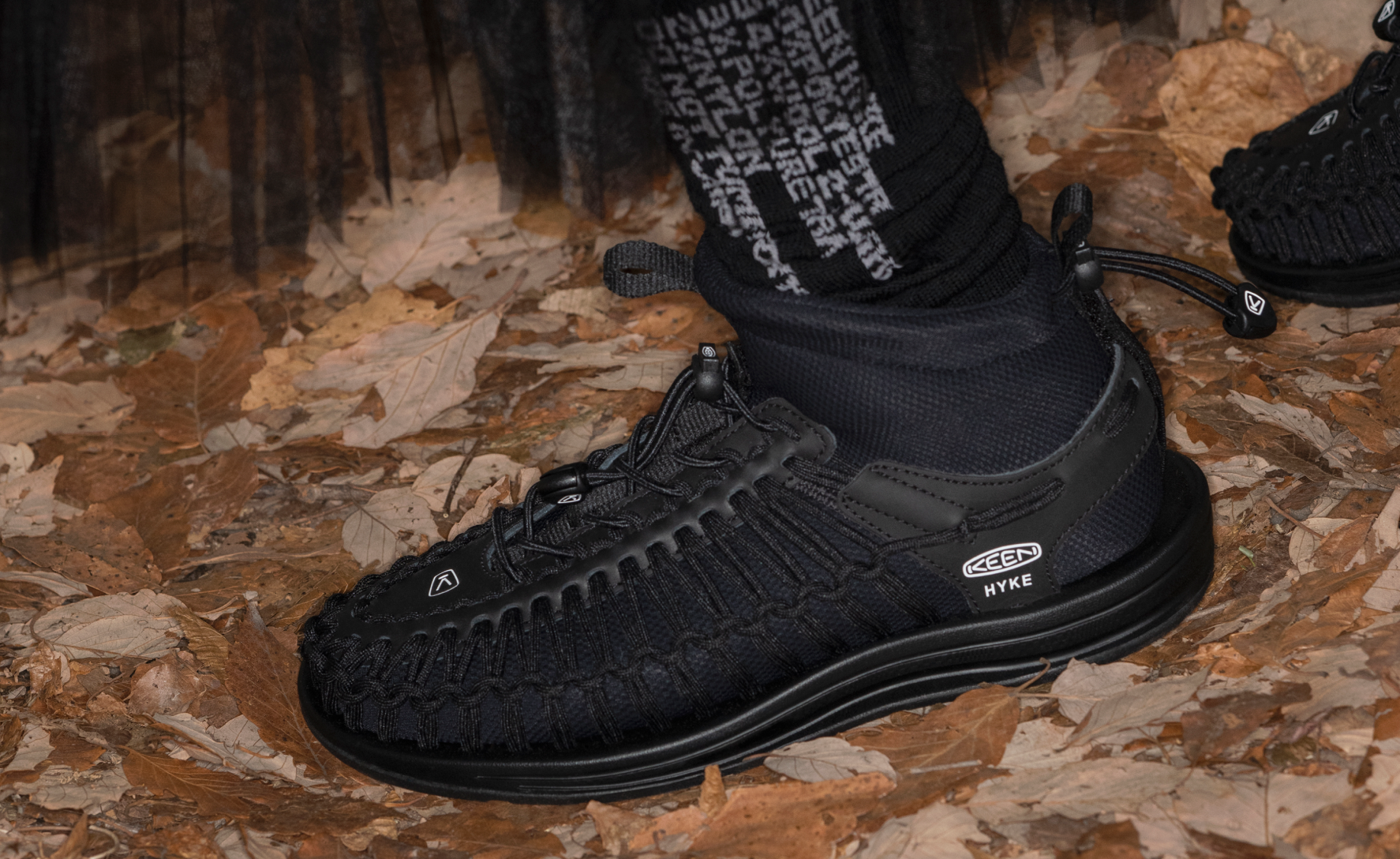 Keen Women's UNEEK High Top x HYKE HYKE Black
