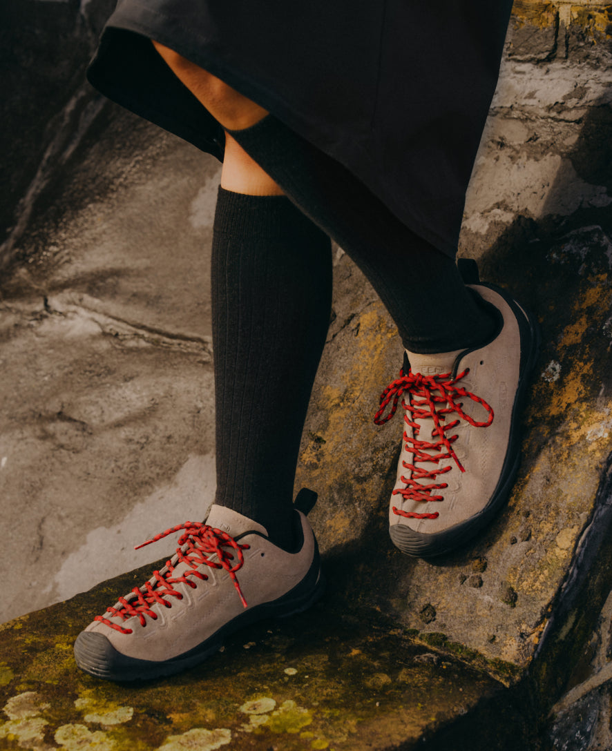 Keen Women's Jasper Sneaker Pansy/Black