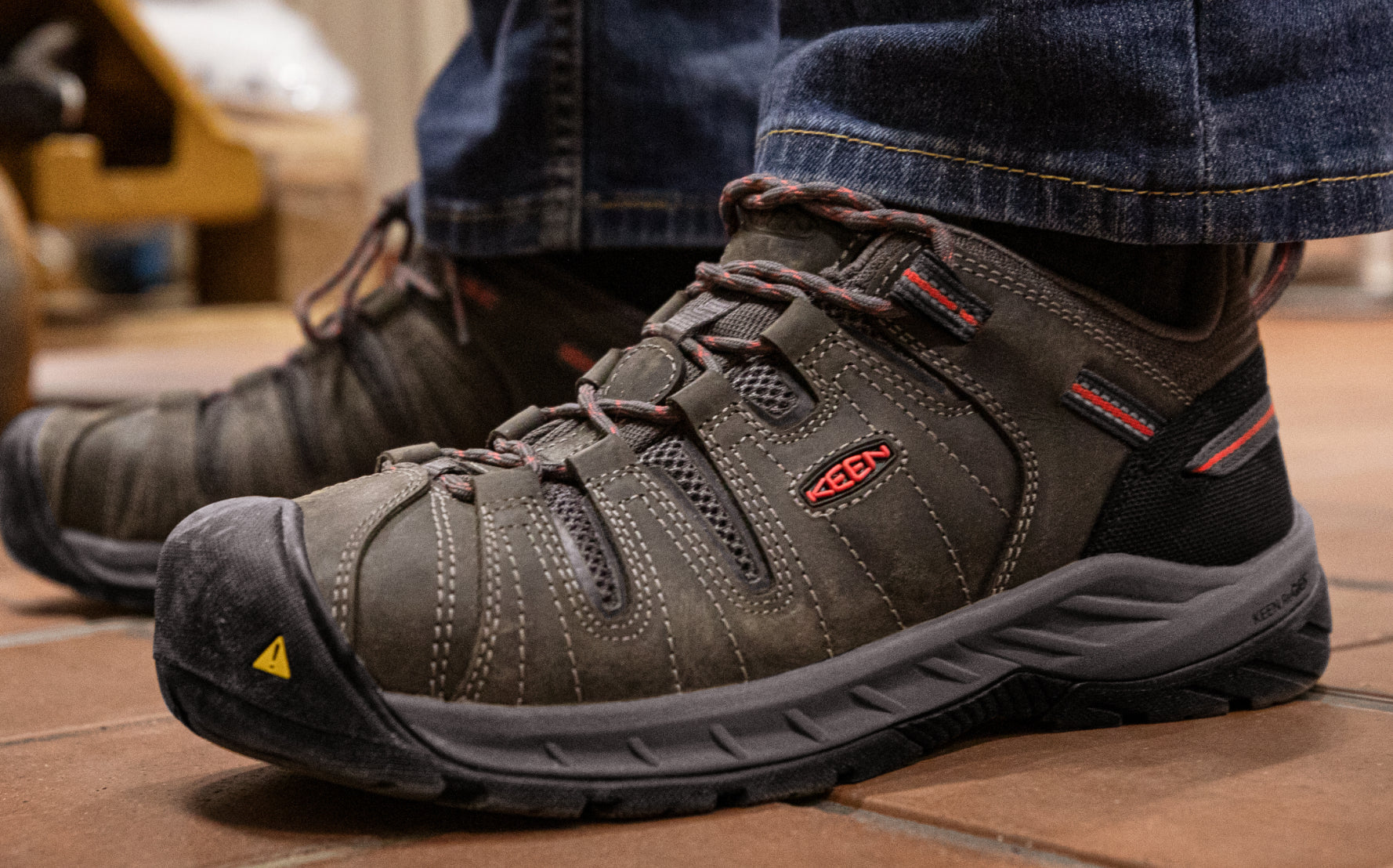 Keen Women's Flint II (Steel Toe) Magnet/Rose