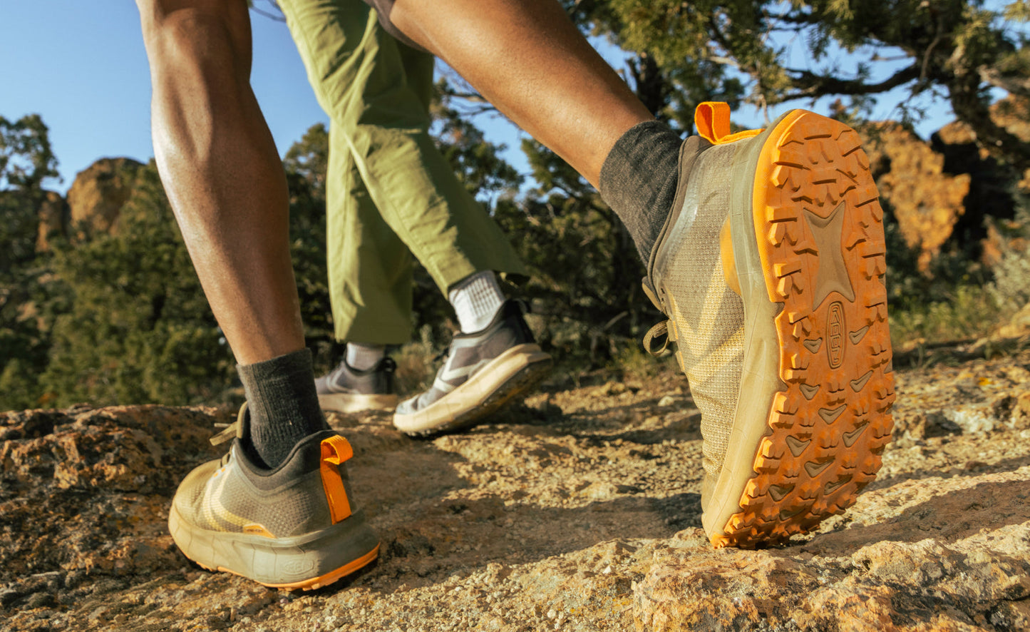 Keen Women's 450 Dirt Hiking Shoe Birch/Nectarine