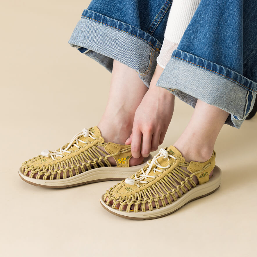Keen Women's UNEEK Sneaker x IWD Mimosa 2